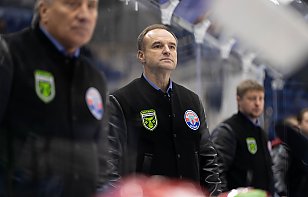 Сергей Стась: когда выигрываете такие матчи в три звена – это еще больше сплачивает коллектив