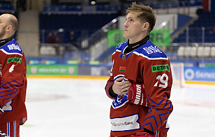 Нападающий «Юности» Дмитрий Колышкин – о том, кто может выиграть в номинациях «Лучший гол» и «Самый важный гол» сезона 2025/2026