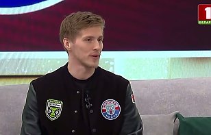 Нападающий «Юности» Дмитрий Колышкин в эфире утреннего шоу рассказал о большом игровом перерыве 
